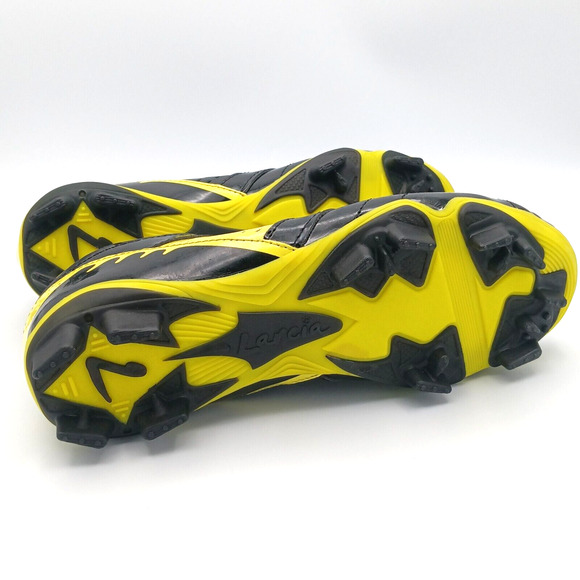 Larcia Soccer Spikes for Kids Size 2 - Picture 6 of 9
